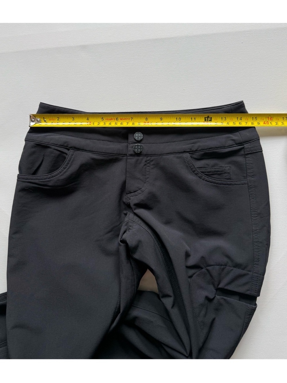 Lululemon Carry Less Pocket Pant - Picture 11 of 11